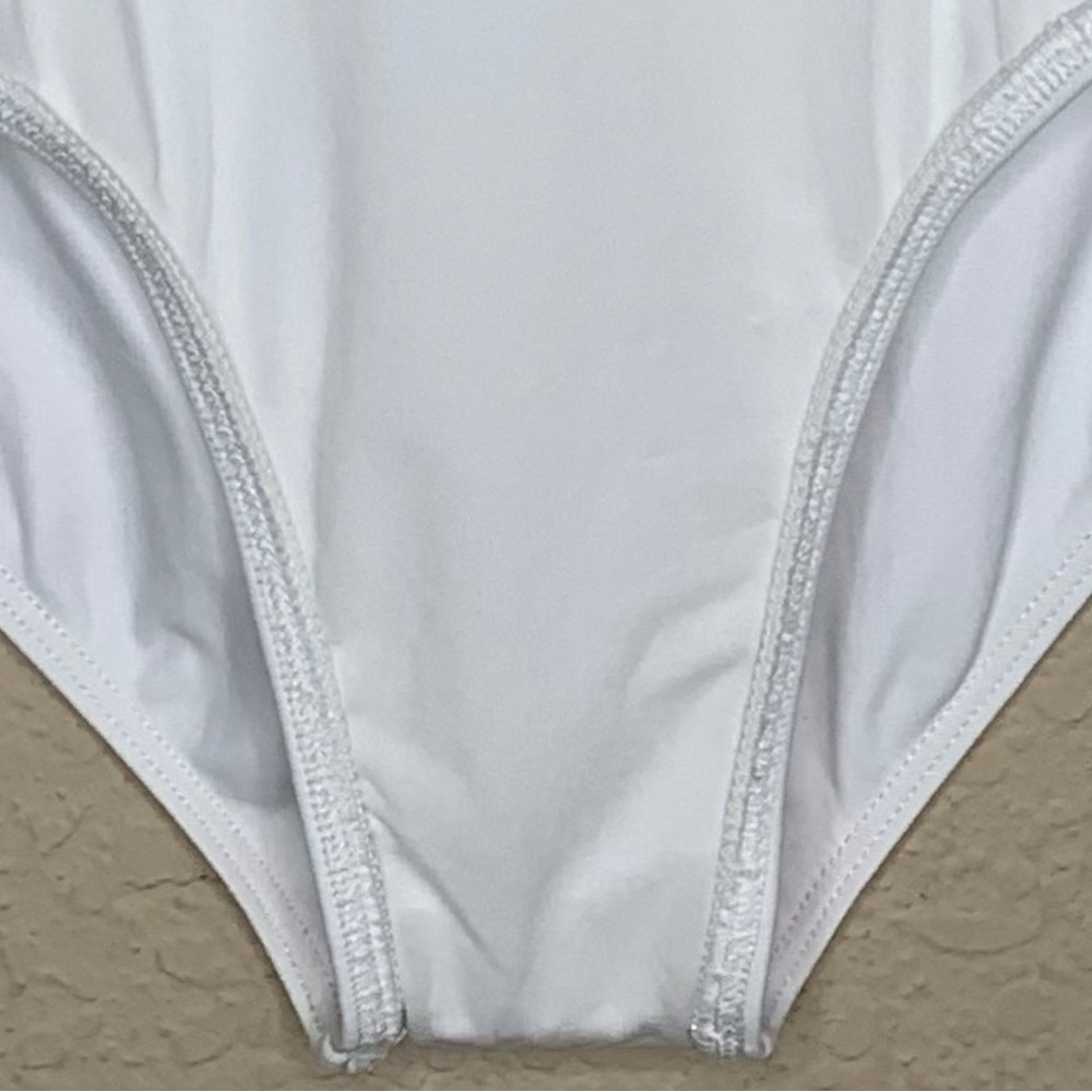 Wear Moi White Noelie Burnout Tulle Insert Keyhole Back Tank Leotard - Picture 10 of 16